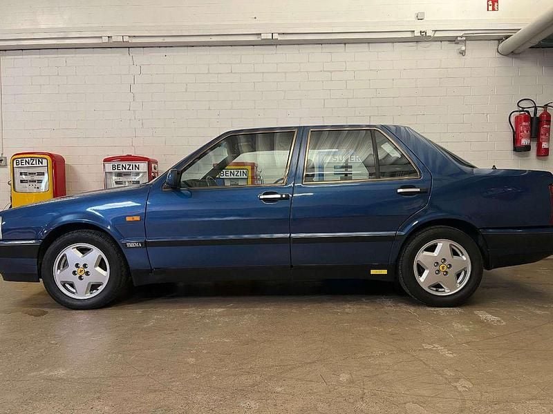 Blau Gebraucht 1988 Lancia Thema Limousine | 23.900 € - Bild 1/4