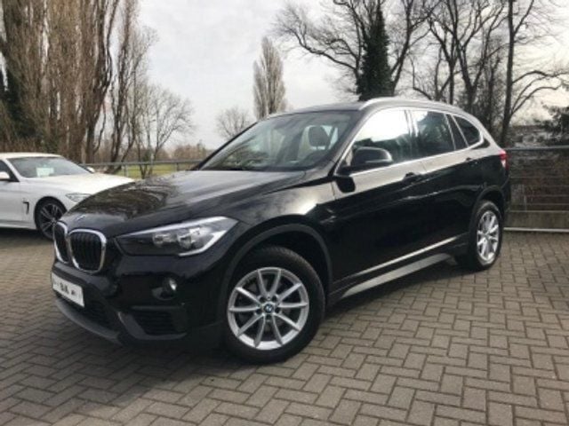 Schwarz Gebraucht 2017 BMW X1 Advantage SUV | 21.450 € (Fairer Preis) - Bild 1/4