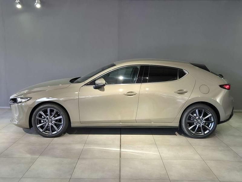Usata Mazda 3 140 CV (102 kW) 2026 Beige Berlina