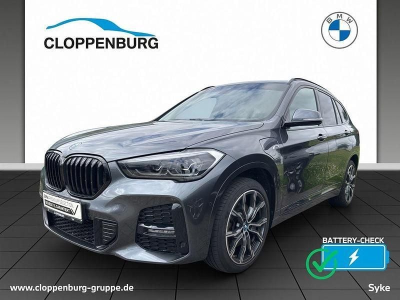 Mineralgrau Gebraucht 2021 BMW X1 M Sport SUV | 31.490 € (Etwas zu teuer) - Bild 1/4