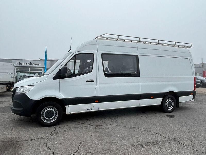 Używany Mercedes Sprinter 143 KM (105 kW) 2020 Biały Van