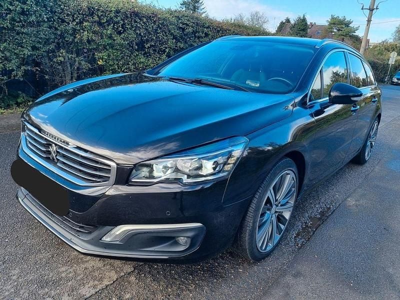 Gebraucht Peugeot 508 SW Allure 163 PS (119 kW) 2015 Braun Kombi