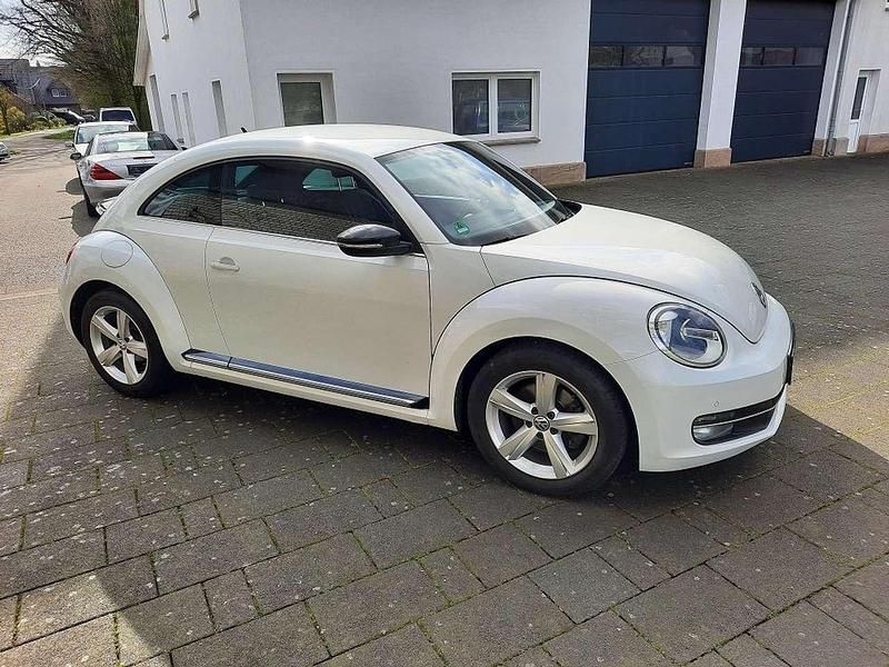 Gebraucht VW Beetle 160 PS (117 kW) 2013 Weiß Kleinwagen