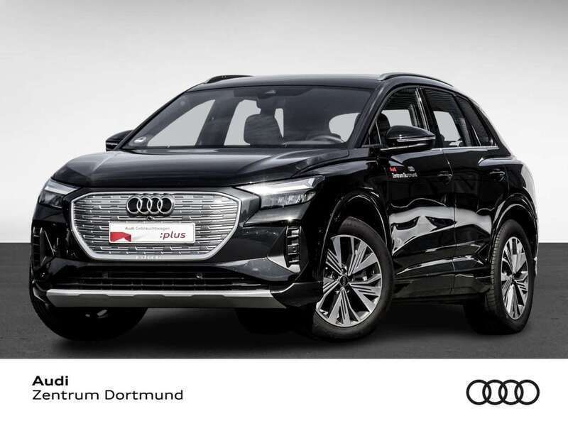 Mythosschwarz metallic Gebraucht 2024 Audi Q4 e-tron Advanced SUV | 52.822 € - Bild 1/4