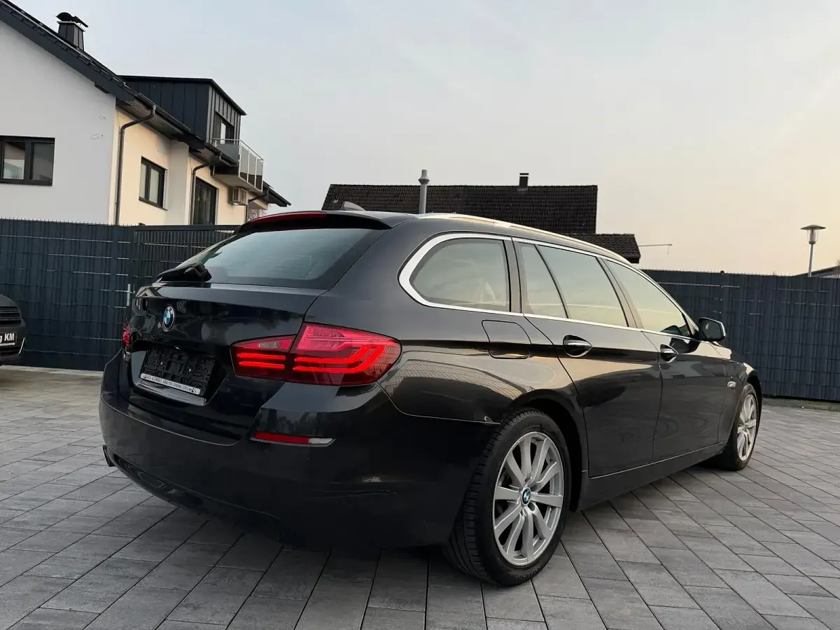 Second-hand BMW 520 184 CP (135 kW) 2011 Gri Break