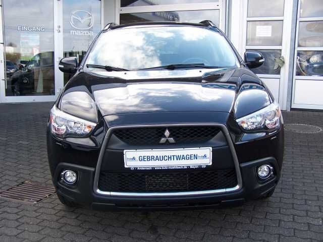 Gebraucht Mitsubishi ASX Intense 150 PS (110 kW) 2010 Schwarz metallic SUV
