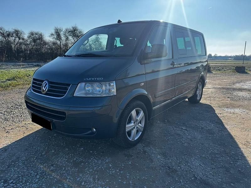 Grau Gebraucht 2008 VW T5 United Van | 7.990 € (Superpreis) - Bild 1/4