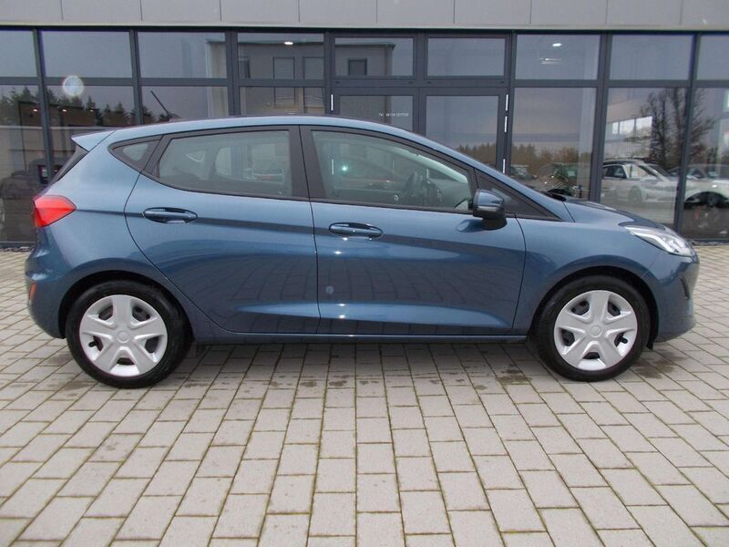 Gebraucht Ford Fiesta 95 PS (69 kW) 2020 Chromablau metallic Kleinwagen