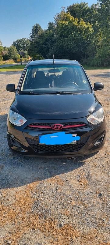 Schwarz Gebraucht 2011 Hyundai i10 Kleinwagen | 2.500 € (Fairer Preis) - Bild 1/4
