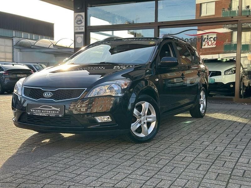 Schwarz Gebraucht 2012 Kia Ceed Kleinwagen | 4.999 € (Guter Preis) - Bild 1/4