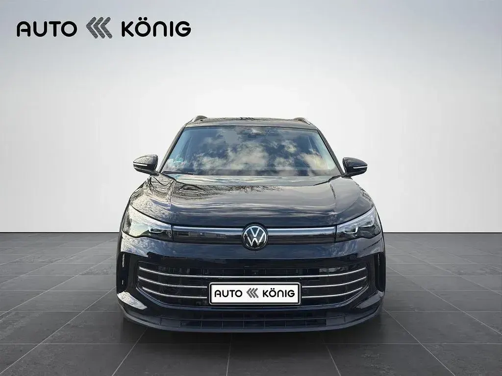 Gebraucht VW Tiguan Elegance 177 PS (130 kW) 2025 Schwarz SUV