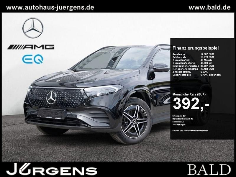 Schwarz kosmosschwarz metallic Gebraucht 2024 Mercedes EQA300 AMG SUV | 41.690 € (Etwas zu teuer) - Bild 1/4