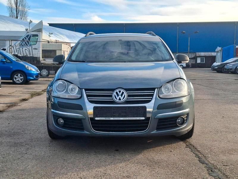 Gebraucht VW Golf V Comfortline 140 PS (102 kW) 2008 Nordseegrün metallic Kombi