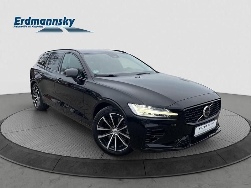 Gebraucht Volvo V60 Plus 398 PS (292 kW) 2022 Black solid stone solid Kombi