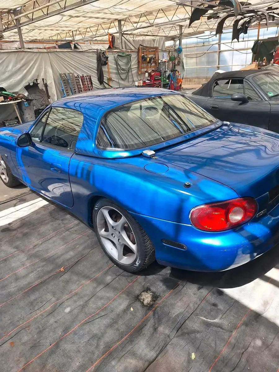 Gebraucht Mazda MX5 110 PS (80 kW) 2002 Blau Cabrio