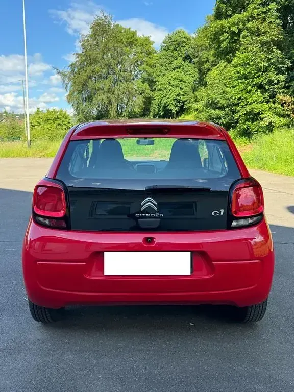 Gebraucht Citroën C1 SELECTION 69 PS (50 kW) 2017 Rot Kleinwagen