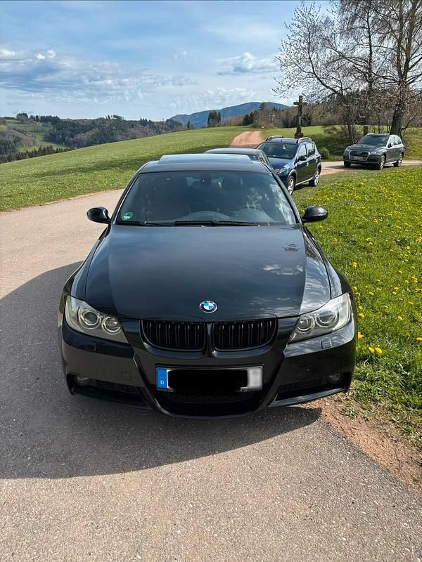 Gebraucht BMW 335 Basis 306 PS (225 kW) 2007 Schwarz Kombi