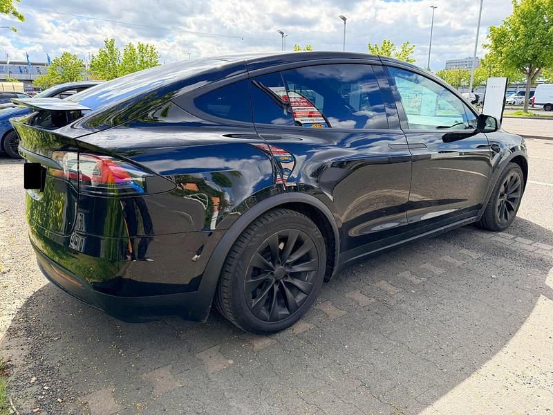 Second-hand Tesla Model X 386 kW (525 CP) 2017 Negru SUV