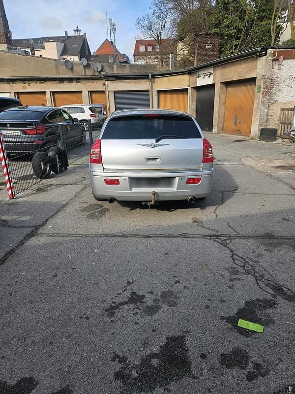 Gebraucht Chrysler 300C 250 PS (183 kW) 2005 Grau Kombi