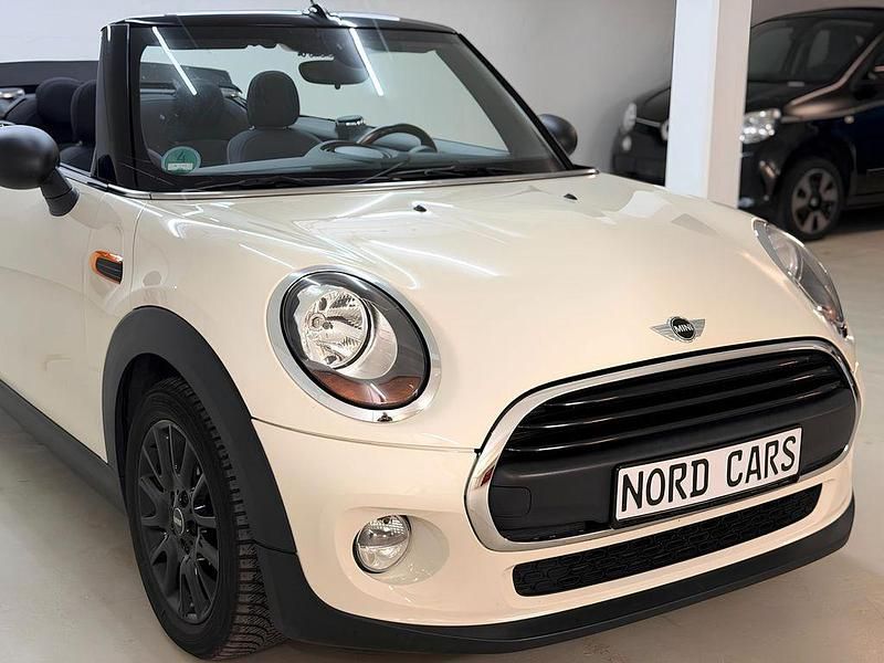 Gebraucht Mini One Cabriolet 102 PS (75 kW) 2016 Weiß Cabrio