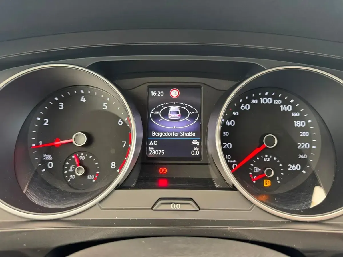 Gebraucht VW Tiguan Life 131 PS (96 kW) 2022 SUV