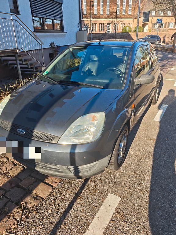 Gebraucht Ford Fiesta 60 PS (44 kW) 2002 Blau Kleinwagen