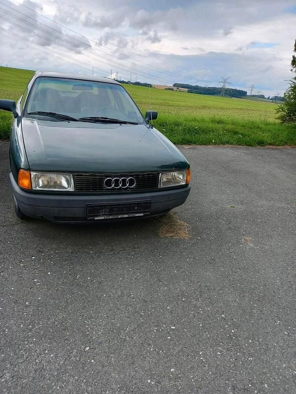 Grün Gebraucht 1990 Audi 80 Limousine | 1.200 € - Bild 1/4