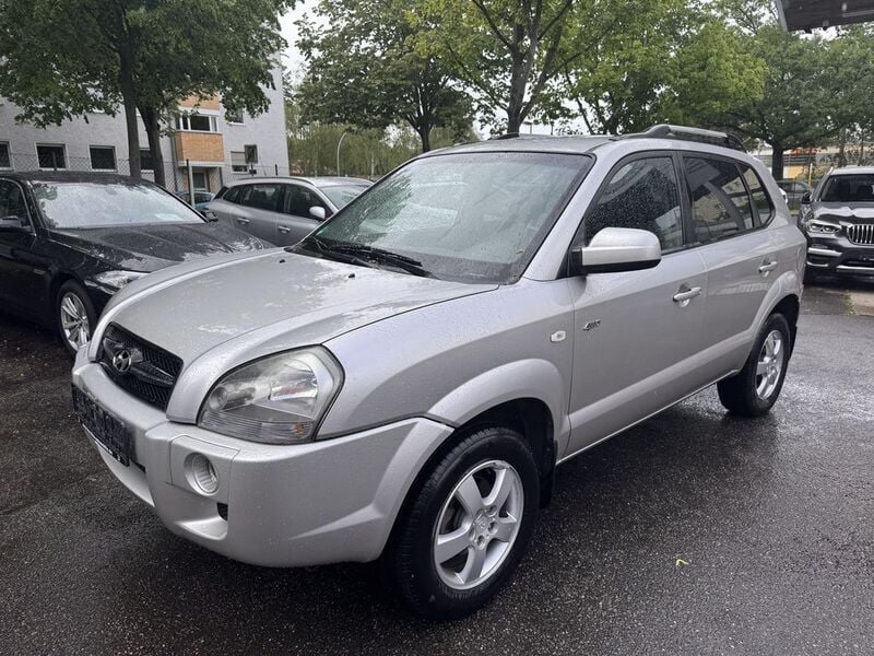 Silber Gebraucht 2006 Hyundai Tucson GLS SUV | 3.990 € (Guter Preis) - Bild 1/4