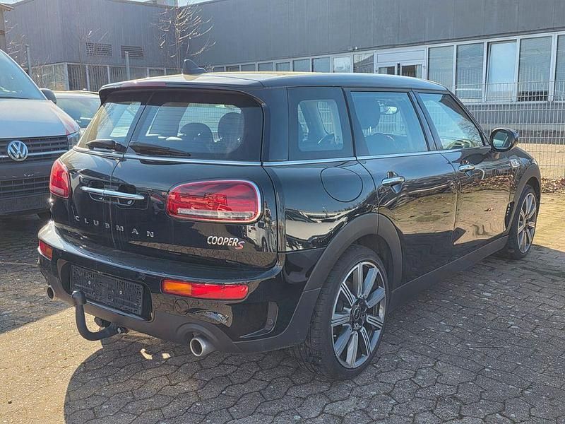 Gebraucht Mini Cooper S Clubman Classic 178 PS (130 kW) 2022 Schwarz Kombi