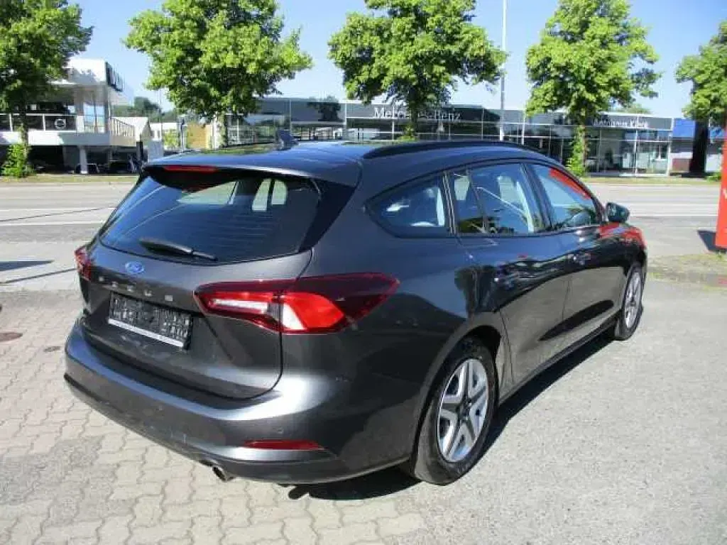 Gebraucht Ford Focus Cool & Connect 120 PS (88 kW) 2022 Magneticgrau metallic (metallic) Kombi