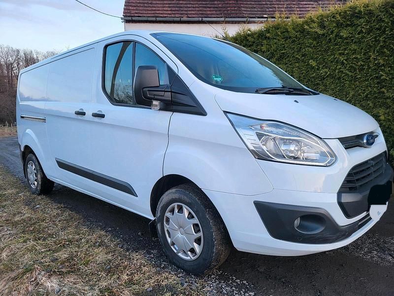 Second-hand Ford Transit Custom 120 CP (88 kW) 2017 Alb Monovolum