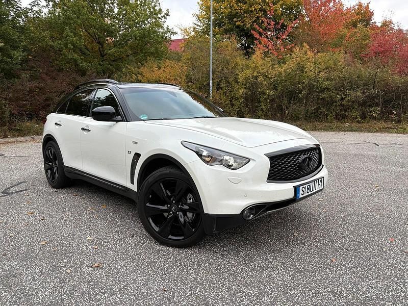 Weiß Gebraucht 2017 Infiniti QX70 Premium SUV | 21.500 € (Fairer Preis) - Bild 1/4