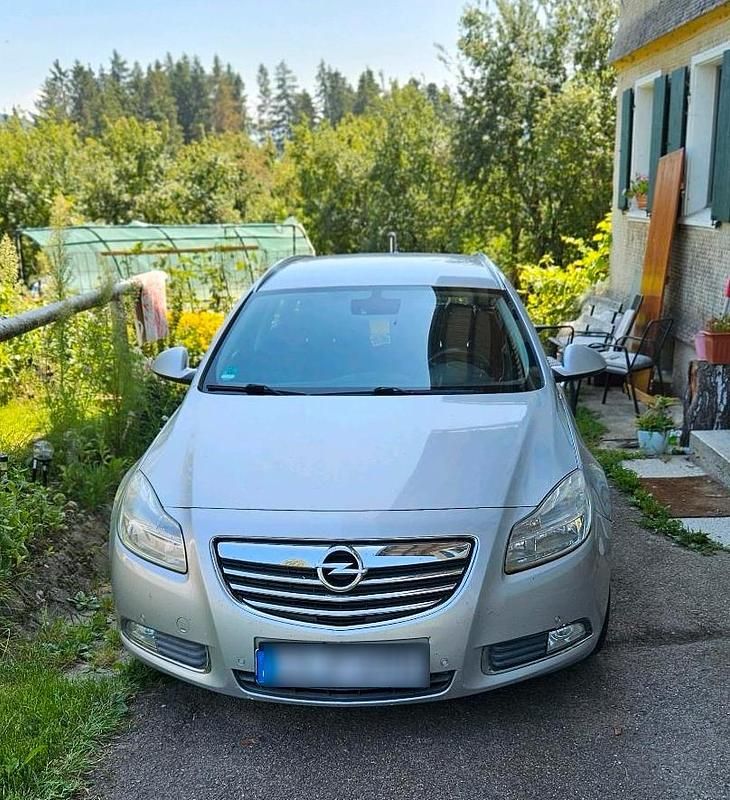 Silber Gebraucht 2013 Opel Insignia Kombi | 4.500 € (Guter Preis) - Bild 1/4