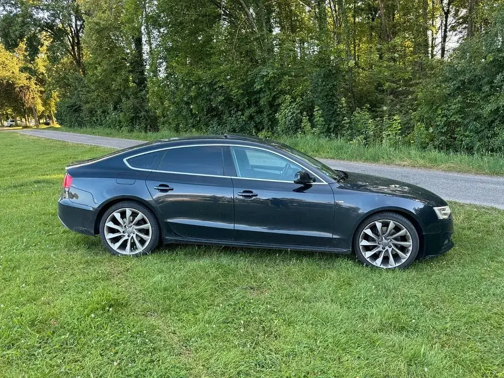 Gebraucht Audi A5 Sportback Sport 230 PS (169 kW) 2014 Schwarz Kleinwagen