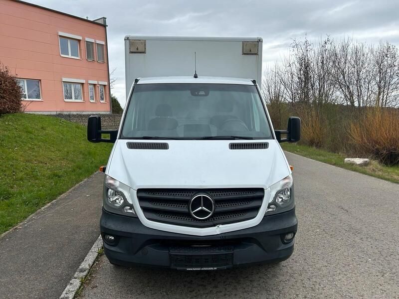Weiß Gebraucht 2015 Mercedes Sprinter Van | 7.990 € - Bild 1/4
