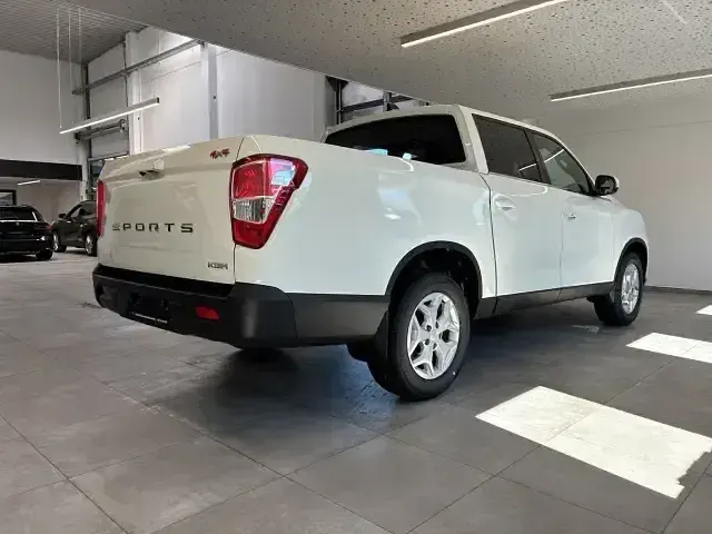Neu SsangYong Musso 201 PS (147 kW) 2026 Grand white SUV