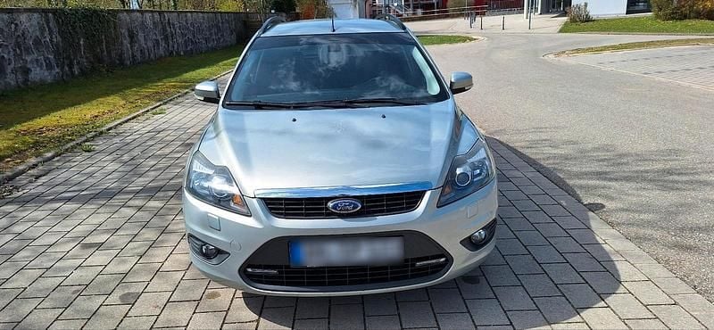 Używany Ford Focus Titanium 145 KM (106 kW) 2008 Szary Kombi