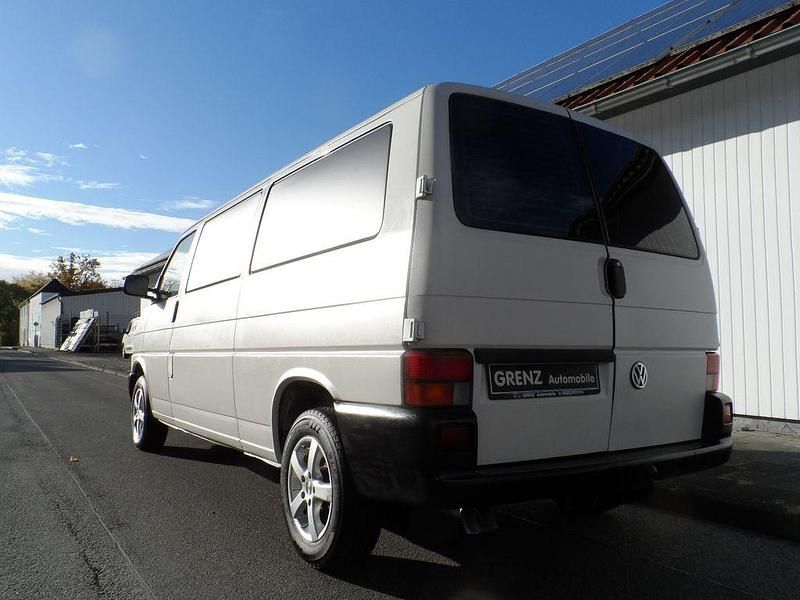 Gebraucht VW T4 102 PS (75 kW) 2003 Weiß Van