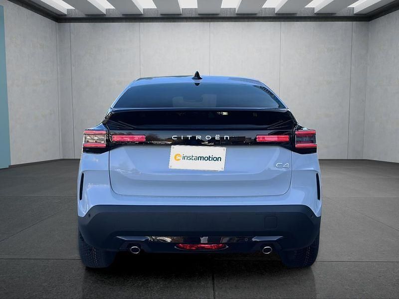 Neu Citroën C4 PureTech 131 PS (96 kW) 2025 Weiß Limousine