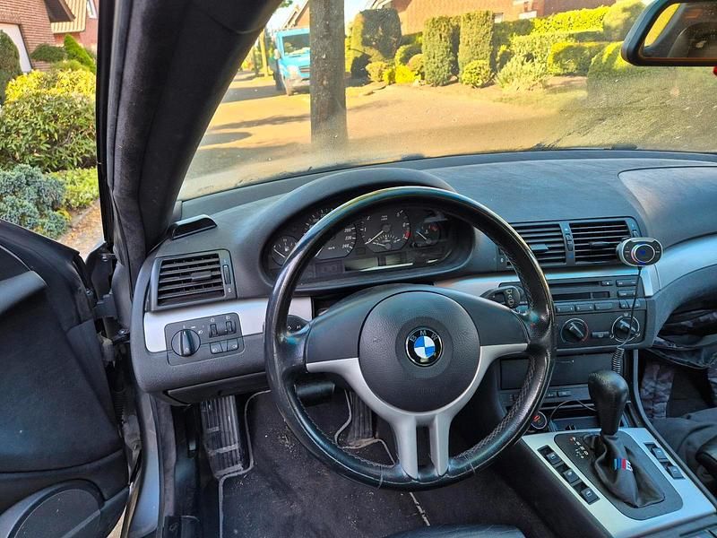 Usata BMW 318 143 CV (105 kW) 2003 Grigio Cabrio
