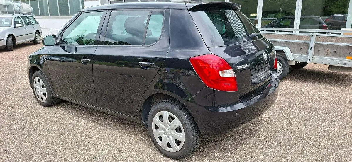 Gebraucht Skoda Fabia 75 PS (55 kW) 2014 Schwarz Limousine