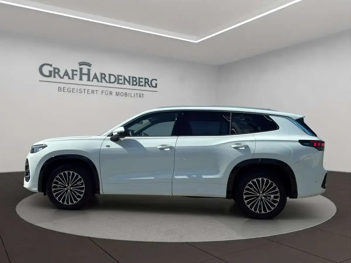 Gebraucht VW Tayron R-line 193 PS (141 kW) 2024 Weiß SUV