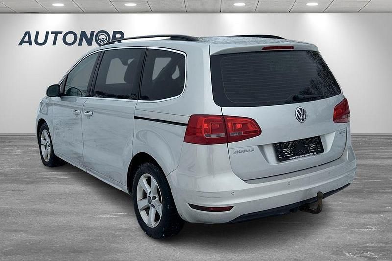 Gebraucht VW Sharan Comfortline 140 PS (102 kW) 2011 Silber Van / Kleinbus