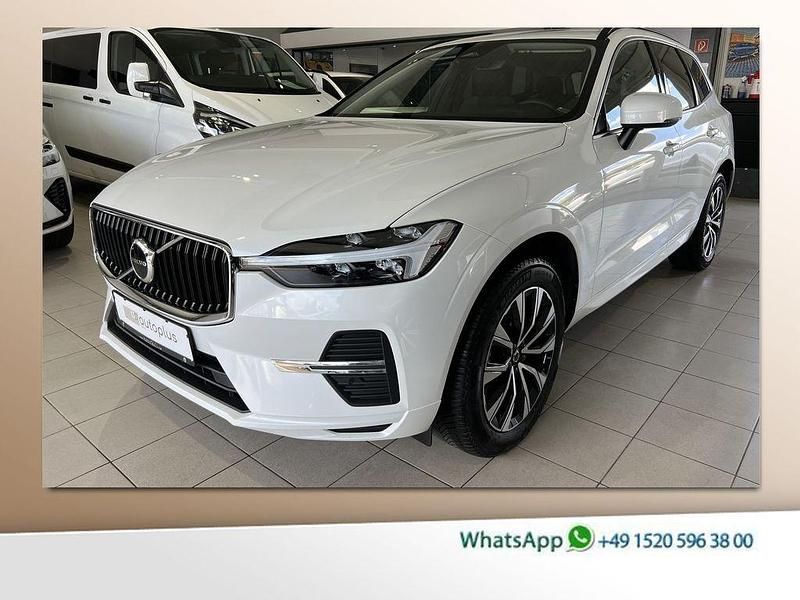 Crystal white Gebraucht 2023 Volvo XC60 Core SUV | 35.950 € (Superpreis) - Bild 1/4
