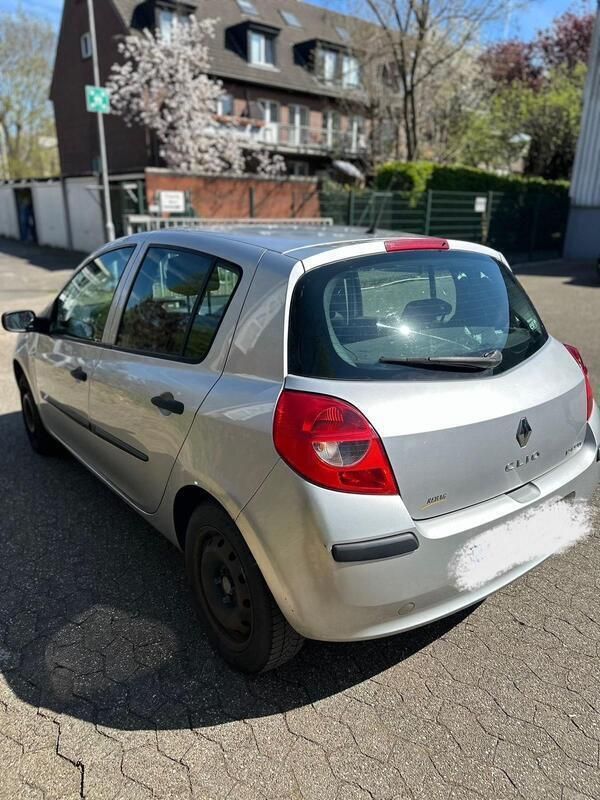 Gebraucht 2007 Renault Clio II Kleinwagen | 1.100 € - Bild 1/4