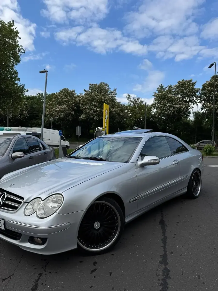 Gebraucht Mercedes CLK200 163 PS (119 kW) 2005 Silber Coupé