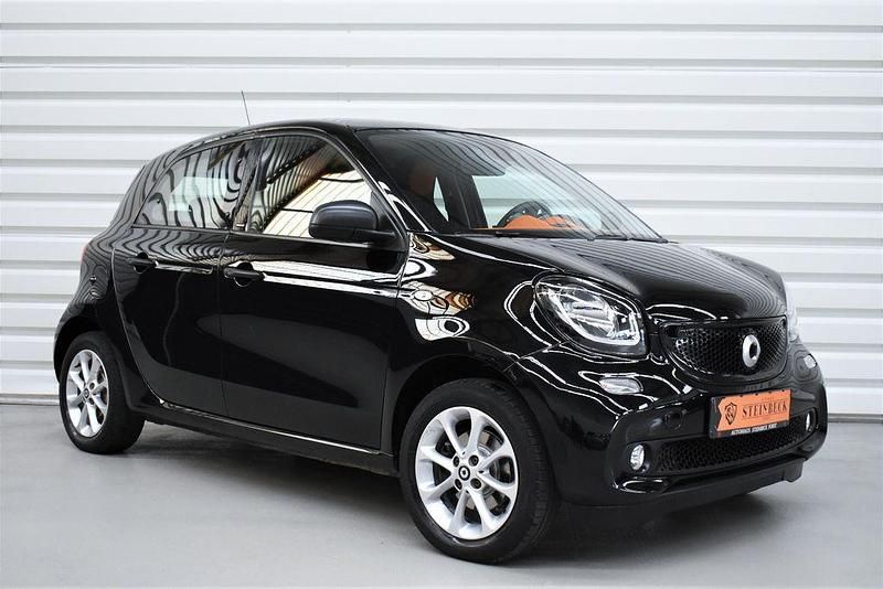 Gebraucht Smart ForFour Passion 71 PS (52 kW) 2017 Schwarz Kleinwagen