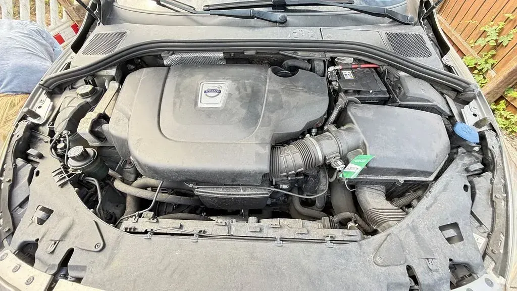Gebraucht Volvo S60 Summum 215 PS (158 kW) 2010 Grau Limousine