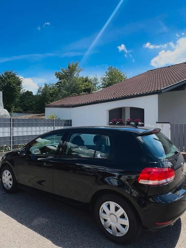 Schwarz Gebraucht 2011 VW Golf VI Limousine | 4.600 € (Fairer Preis) - Bild 1/4