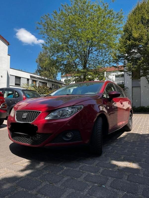 Rot Gebraucht 2010 Seat Ibiza ST Style Kombi | 3.200 € (Fairer Preis) - Bild 1/4